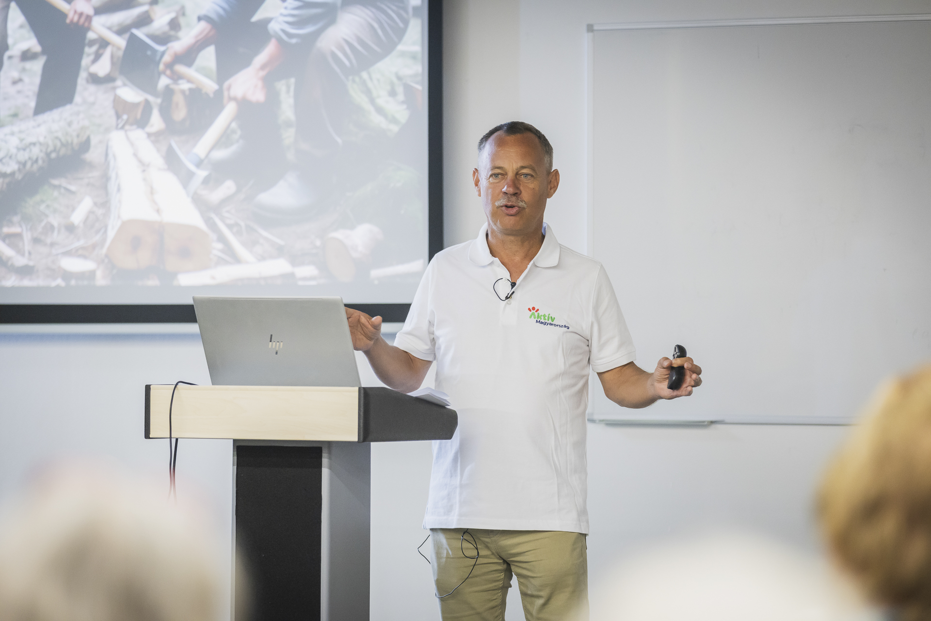 Révész Máriusz államtitkár.jpg